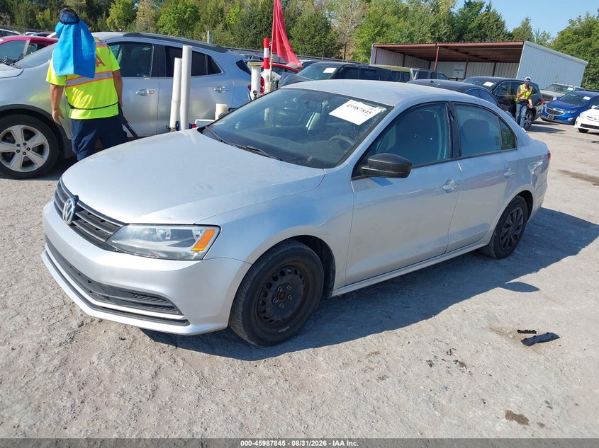 2016 Volkswagen Jetta, Hail, IAAI, VIN 3VW267AJ4GM243869 — photo 2