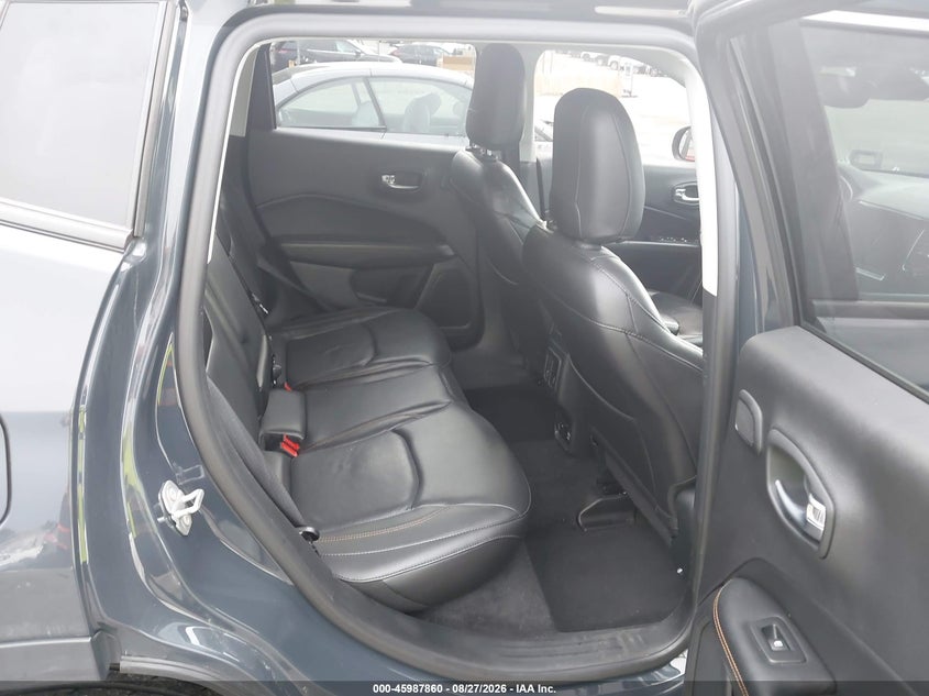 2018 JEEP COMPASS LIMITED 4X4 · Фото 8