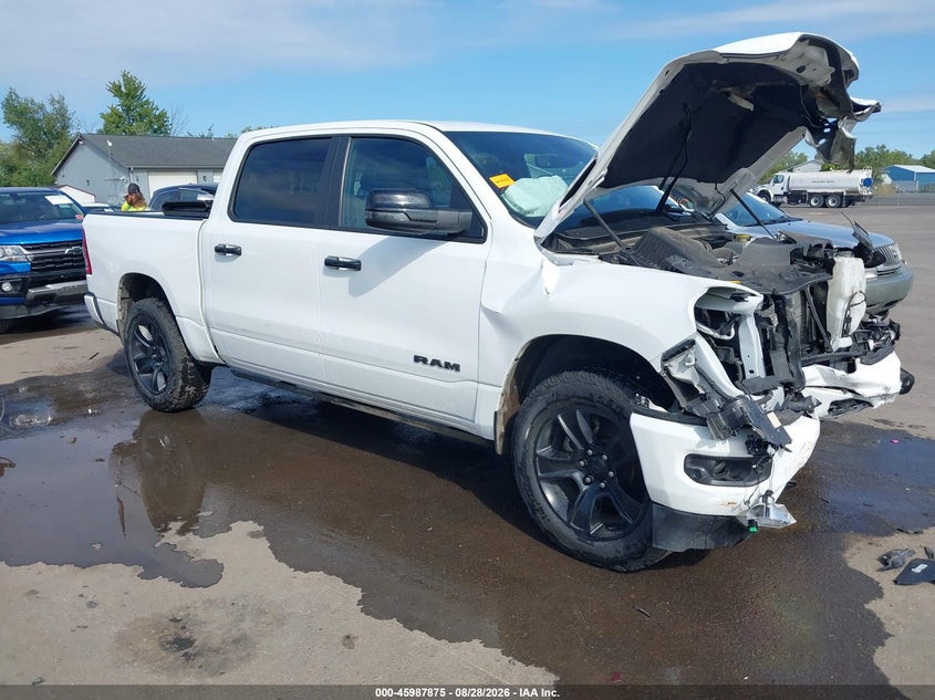 Vin: 1c6srfft2pn661570, lot: 46487155, ram 1500 big horn  4x4 5'7 box 20231