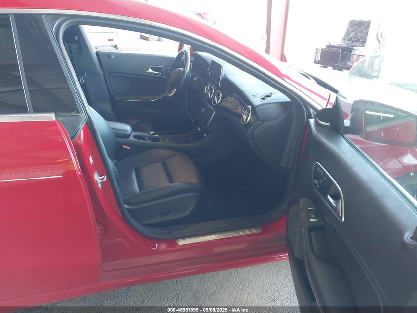 2015 MERCEDES-BENZ CLA 250 auction photo 5