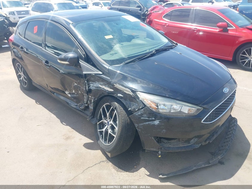 2017 Ford Focus Sel, Right Side, IAAI, VIN 1FADP3M25HL219806