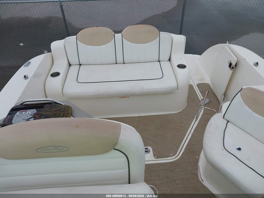 2008 SEA RAY 240 SUNDANCER auction photo 8