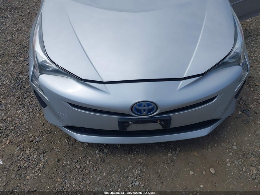 2017 TOYOTA PRIUS auction photo 6