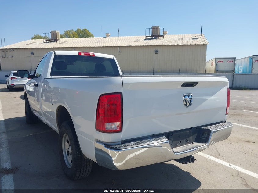 2018 RAM 1500 auction photo 3