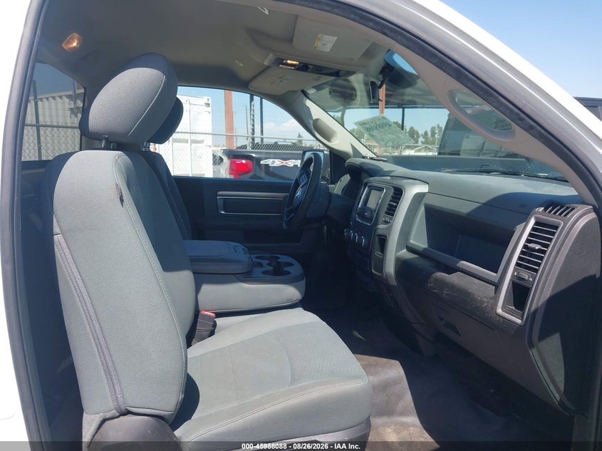 2018 RAM 1500 auction photo 8