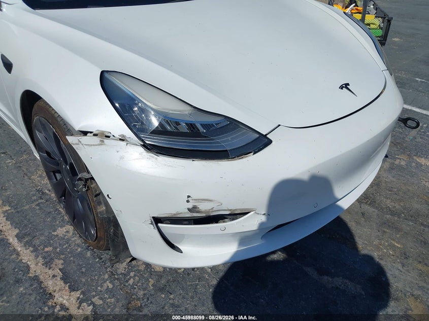 TESLA MODEL 3 - zdjęcie 22