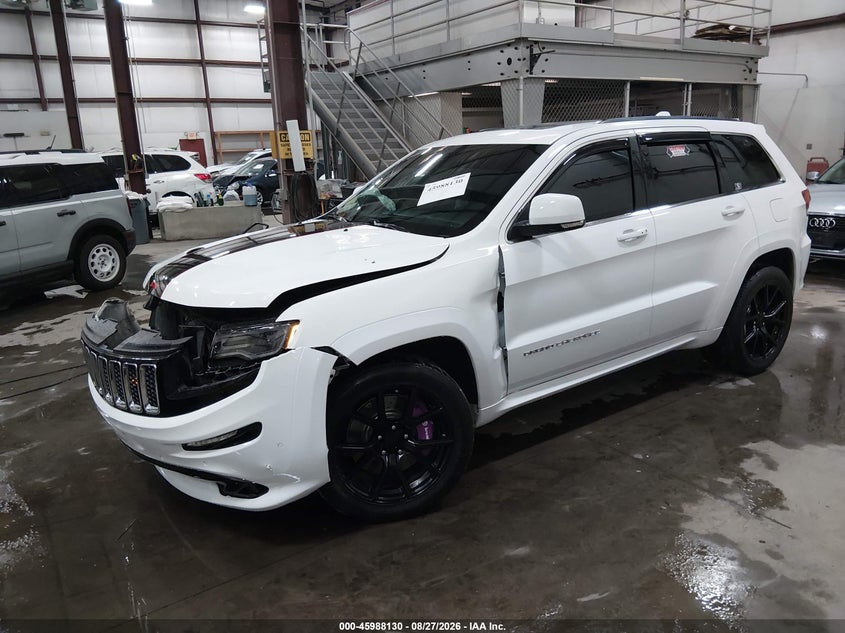 2015 Jeep Grand Cherokee, Right Front, IAAI, VIN 1C4RJFDJ3FC943923 — photo 2