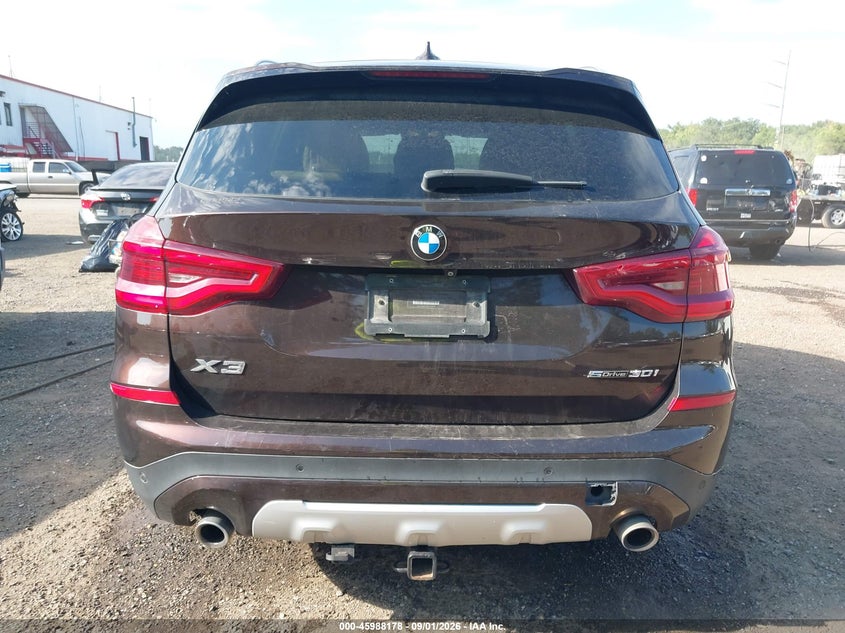 BMW X3 - zdjęcie 16