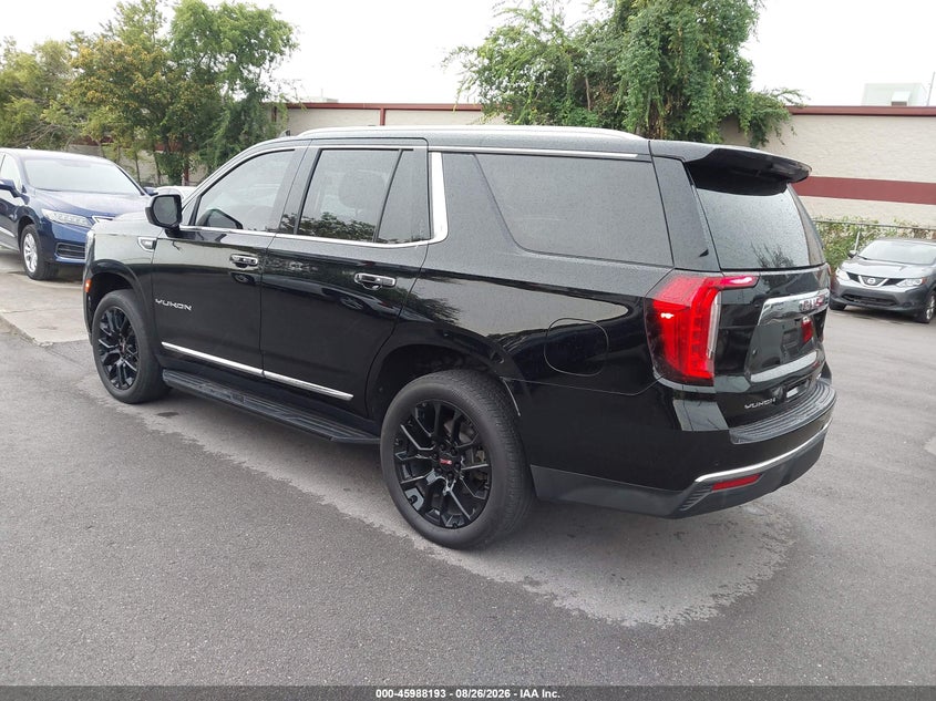 2022 GMC YUKON auction photo 3