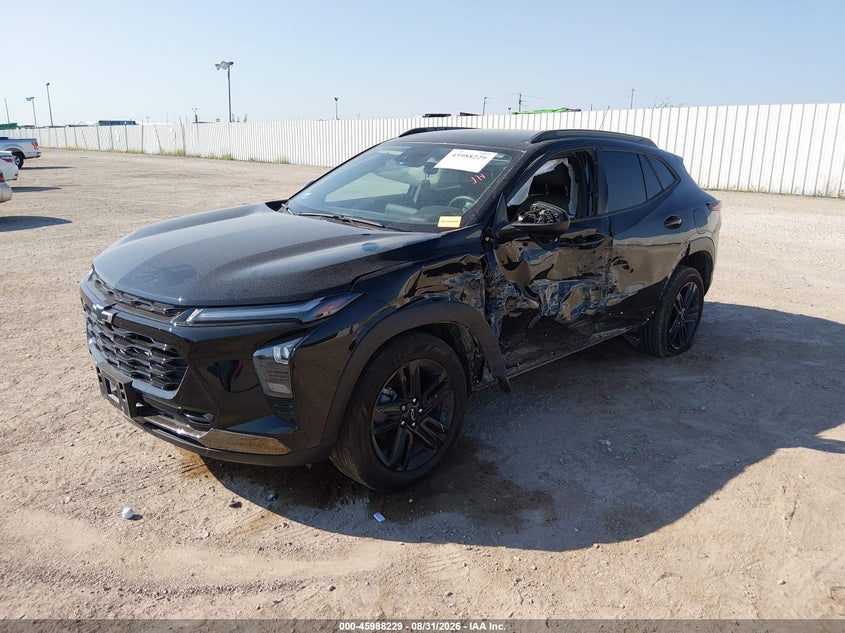 2025 Chevrolet Trax, Left Side, IAAI, VIN KL77LKEPXSC319623 — photo 2