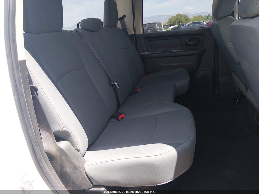 2016 RAM 1500 auction photo 8