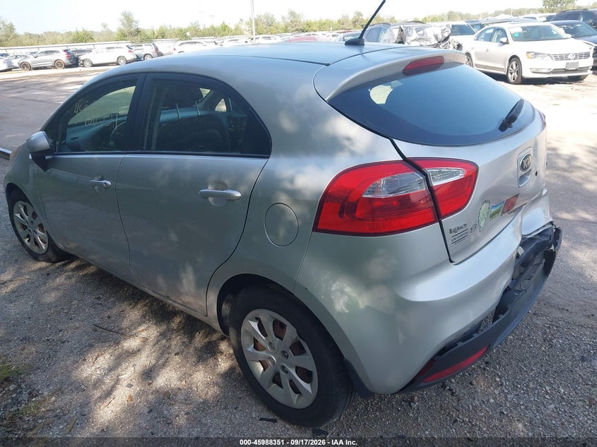 Vin: knadm5a39d6293408, lot: 46487649, kia rio lx 20133