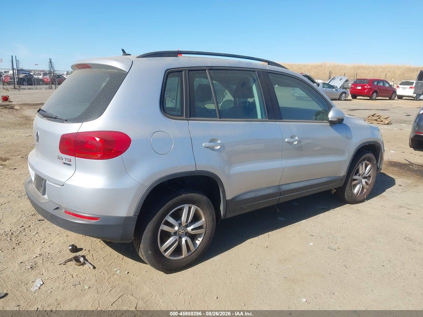2016 VOLKSWAGEN TIGUAN auction photo 4