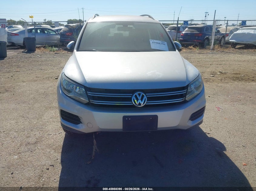 2016 VOLKSWAGEN TIGUAN auction photo 6