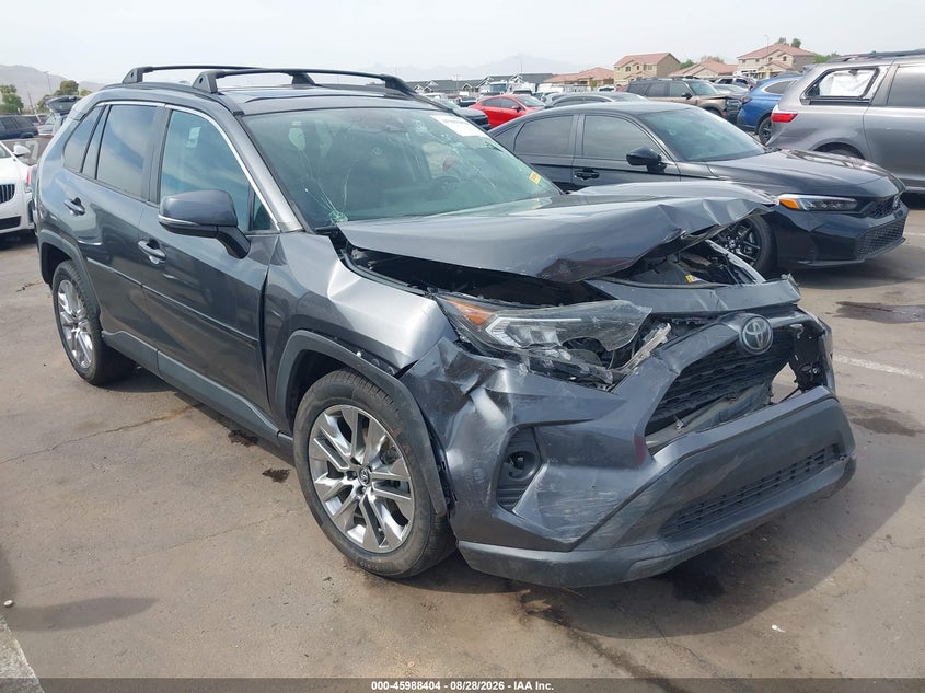 Vin: 2t3a1rfv3kw047398, lot: 46487700, toyota rav4 xle premium 2019 img_1
