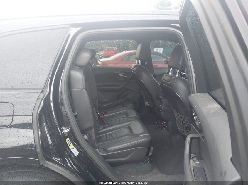 AUDI Q7 - zdjęcie 8