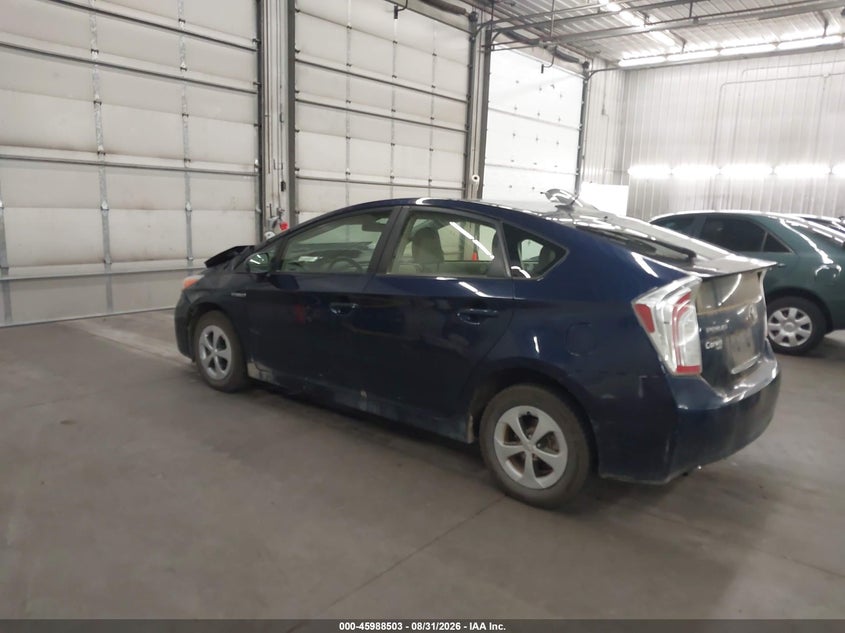 TOYOTA PRIUS - zdjęcie 3