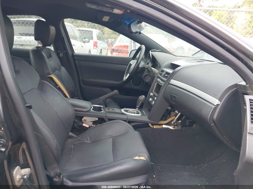 2009 PONTIAC G8 auction photo 5