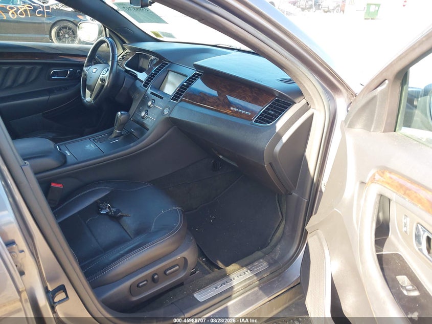 2013 FORD TAURUS auction photo 5