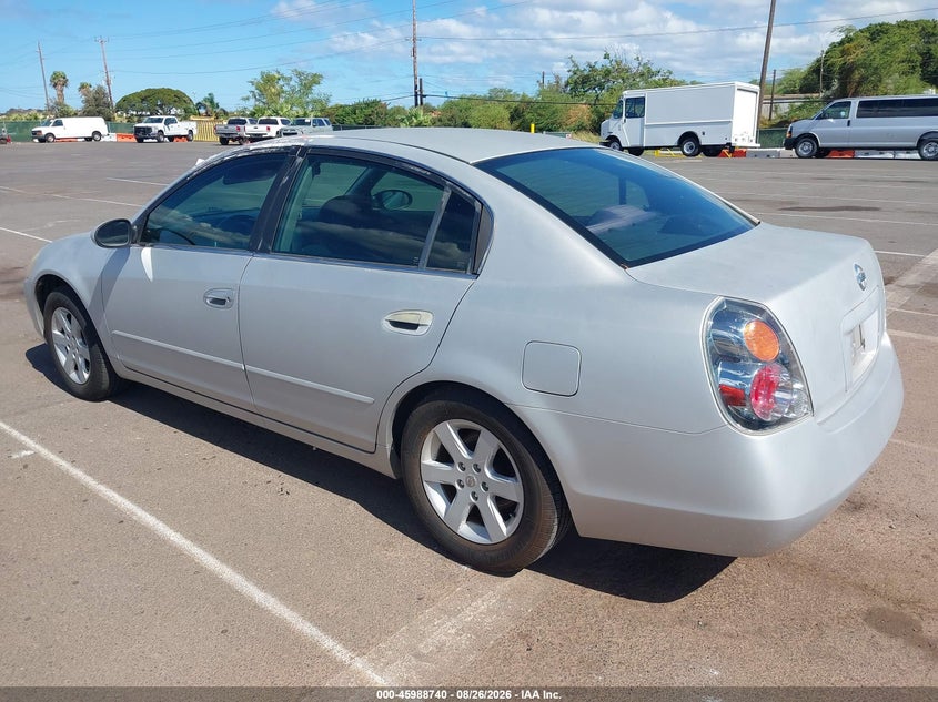2004 NISSAN ALTIMA auction photo 3
