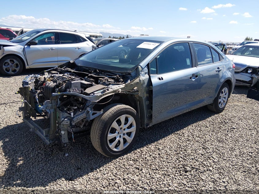 2020 Toyota Corolla, Front End, IAAI, VIN 5YFEPRAE6LP063338 — photo 2