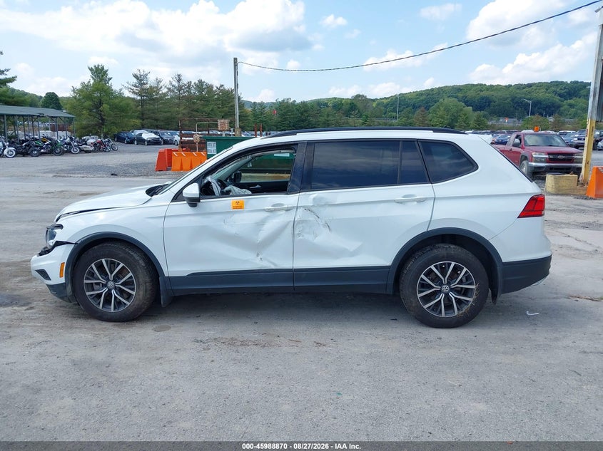 VOLKSWAGEN TIGUAN 2021 VIN 3VV0B7AX8MM014991