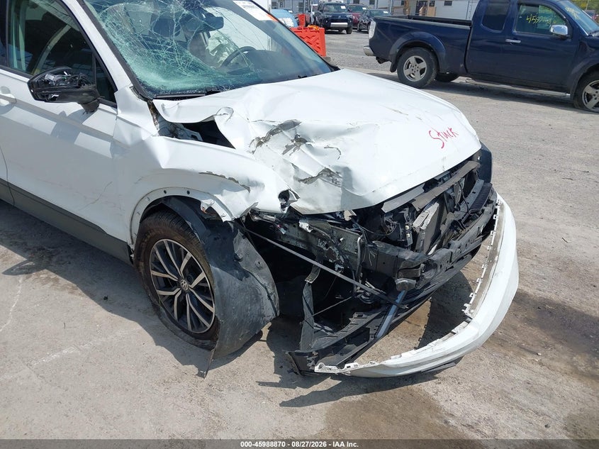 Photo 6 - VOLKSWAGEN TIGUAN