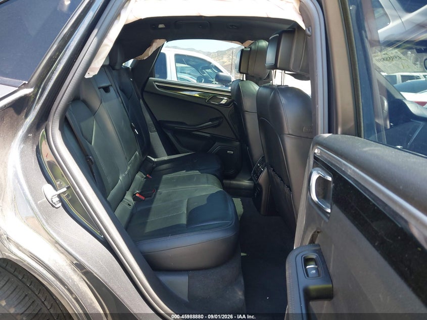 2018 PORSCHE MACAN auction photo 8