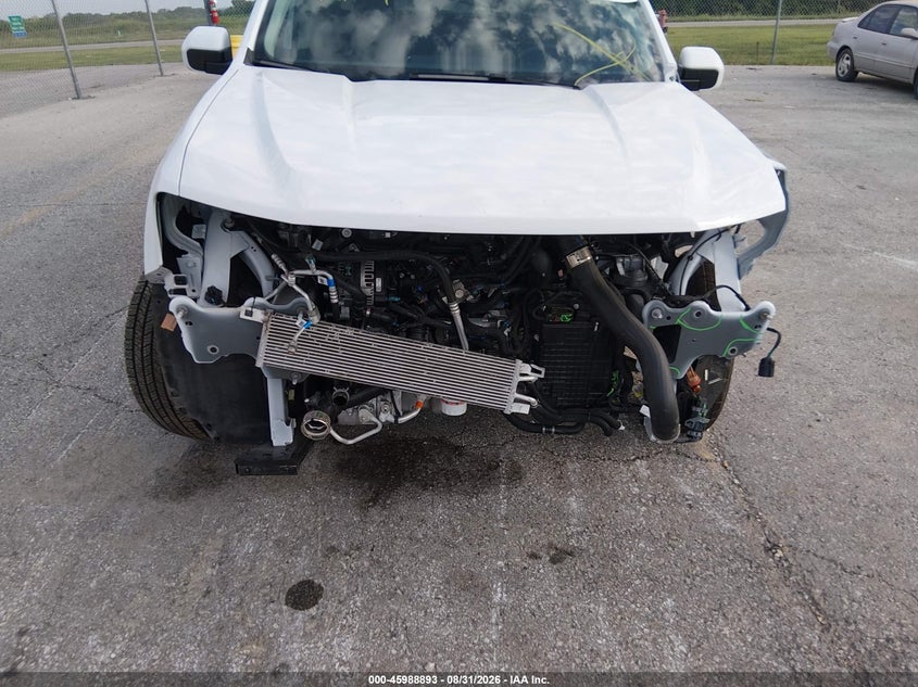2025 FORD MAVERICK auction photo 6