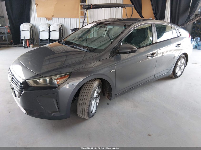 2019 HYUNDAI IONIQ HYBRID auction photo 2