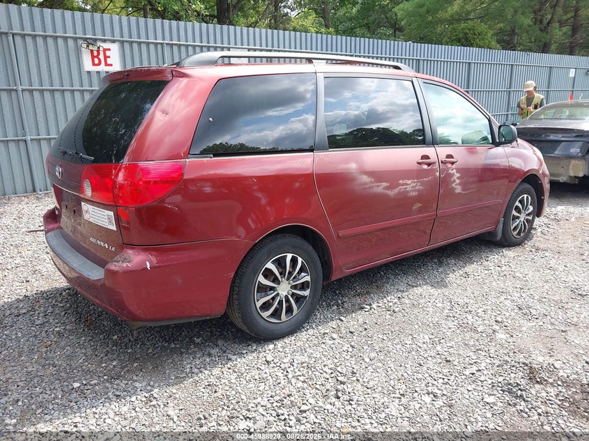 2006 TOYOTA SIENNA auction photo 4