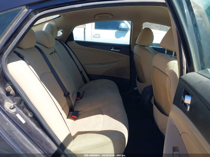 2011 HYUNDAI SONATA SEDAN 2.4L I-4 DI, DOHC, VVT, 190HP