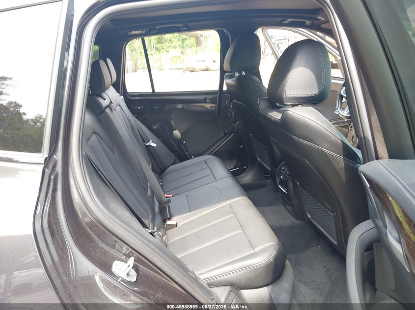 BMW X3 - zdjęcie 8