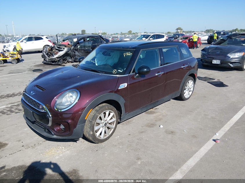 2016 MINI Clubman, Right Side, IAAI, VIN WMWLN9C55G2B31191 — photo 2