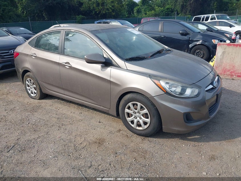 2013 HYUNDAI ACCENT auction photo 1
