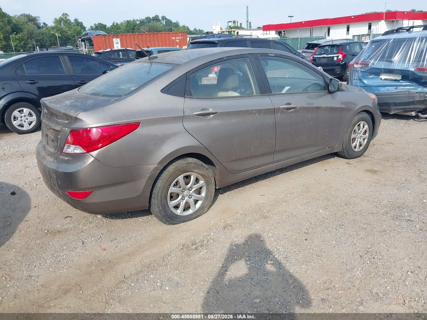 2013 HYUNDAI ACCENT auction photo 4