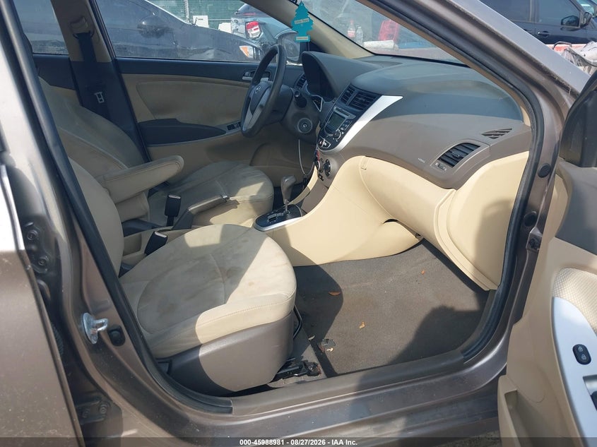 2013 HYUNDAI ACCENT auction photo 5