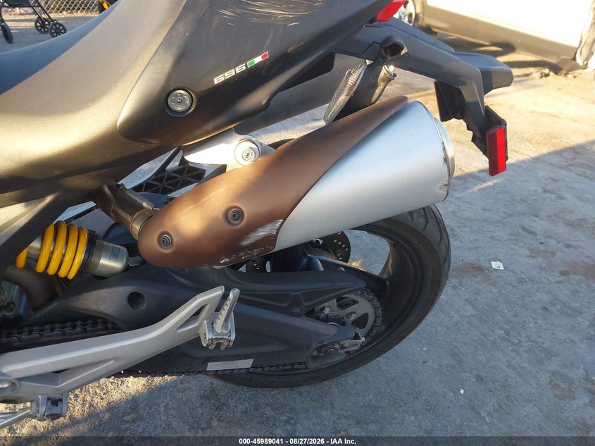 DUCATI MONSTER 2014