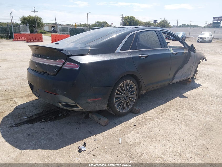 2016 LINCOLN MKZ auction photo 4