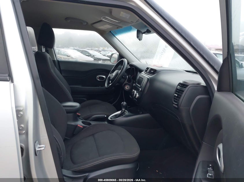 2017 KIA SOUL auction photo 5