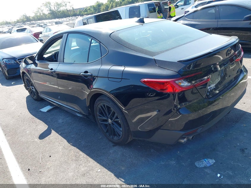 TOYOTA CAMRY - zdjęcie 3