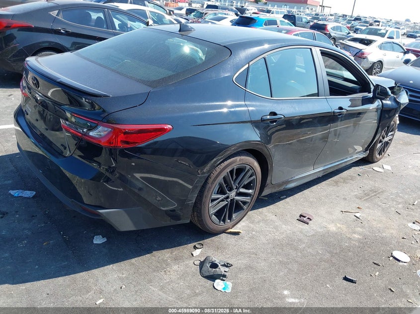 TOYOTA CAMRY - zdjęcie 4