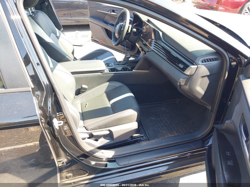 TOYOTA CAMRY - zdjęcie 5