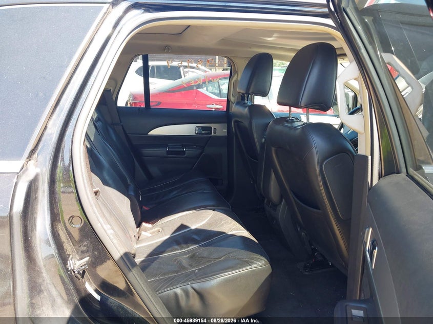 LINCOLN MKX 2011 VIN 2LMDJ8JKXBBJ04817