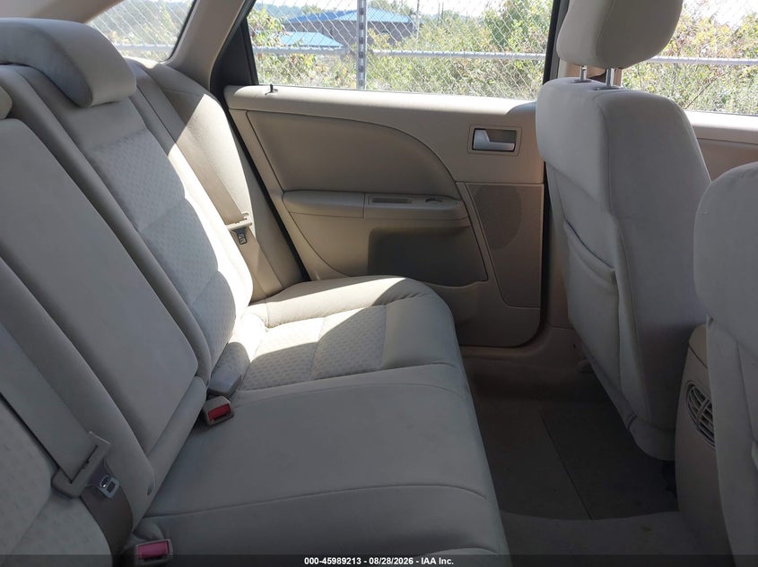 FORD FIVE HUNDRED 2005 VIN 1FAFP24165G108826