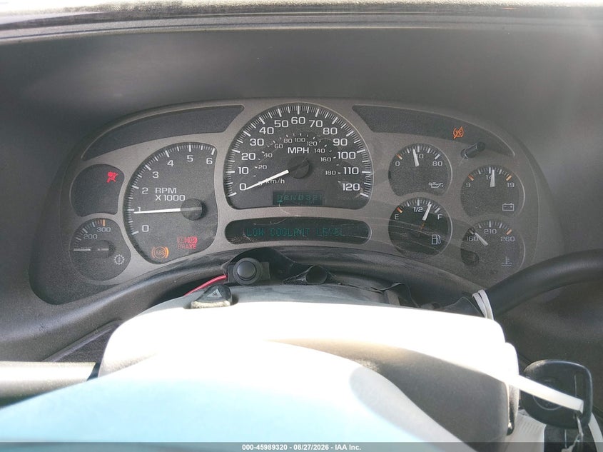 2003 GMC YUKON auction photo 7