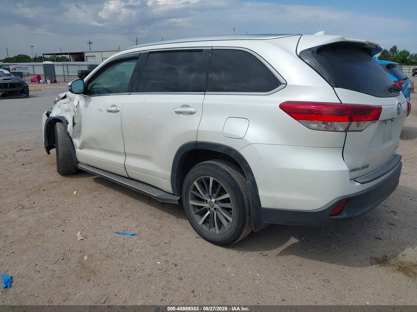 TOYOTA HIGHLANDER - zdjęcie 3