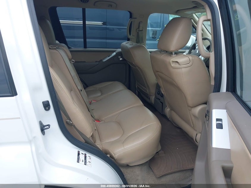 2012 NISSAN PATHFINDER auction photo 8