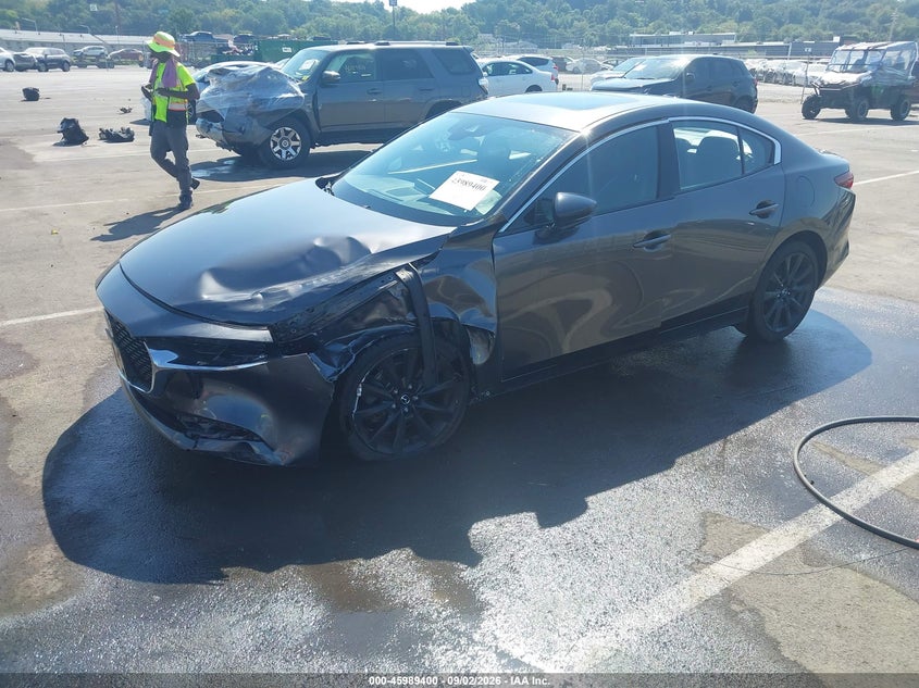 MAZDA MAZDA3 - zdjęcie 2
