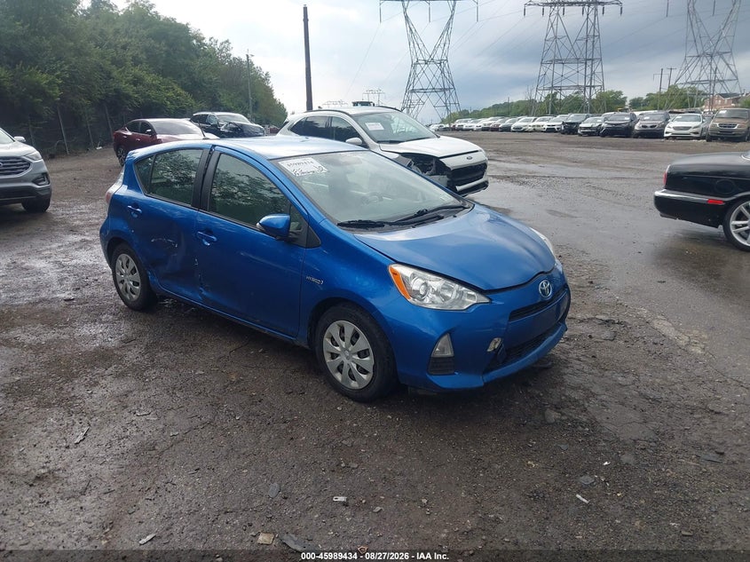 2014 TOYOTA PRIUS C auction photo 1